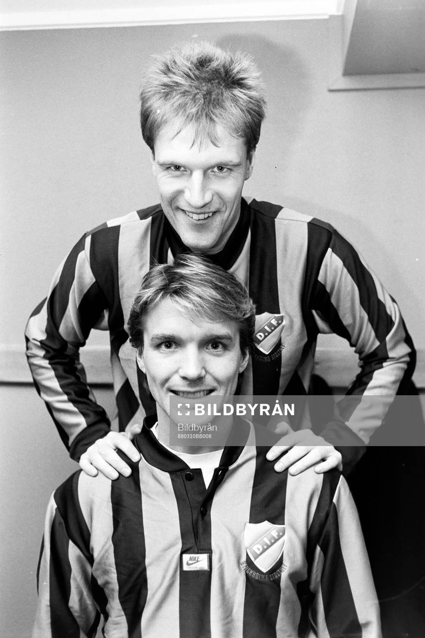 Fotboll, Allsvenskan, förhands, Djurgården: Glenn Schiller och Stephan Kullberg.