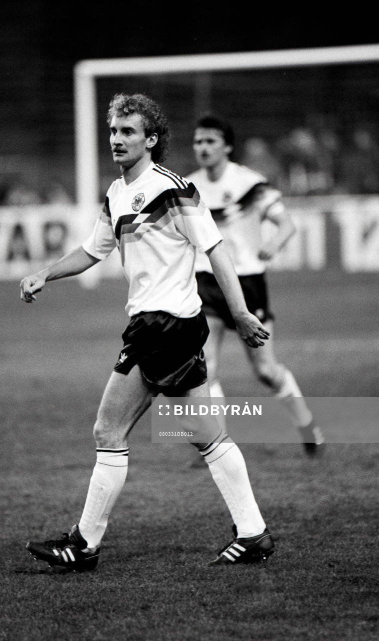 Rudi Völler, Tyskland