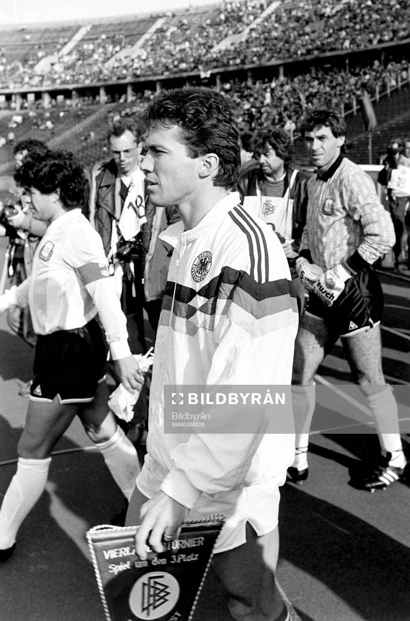 Lothar Matthäus, lagkapten i Västtyskland