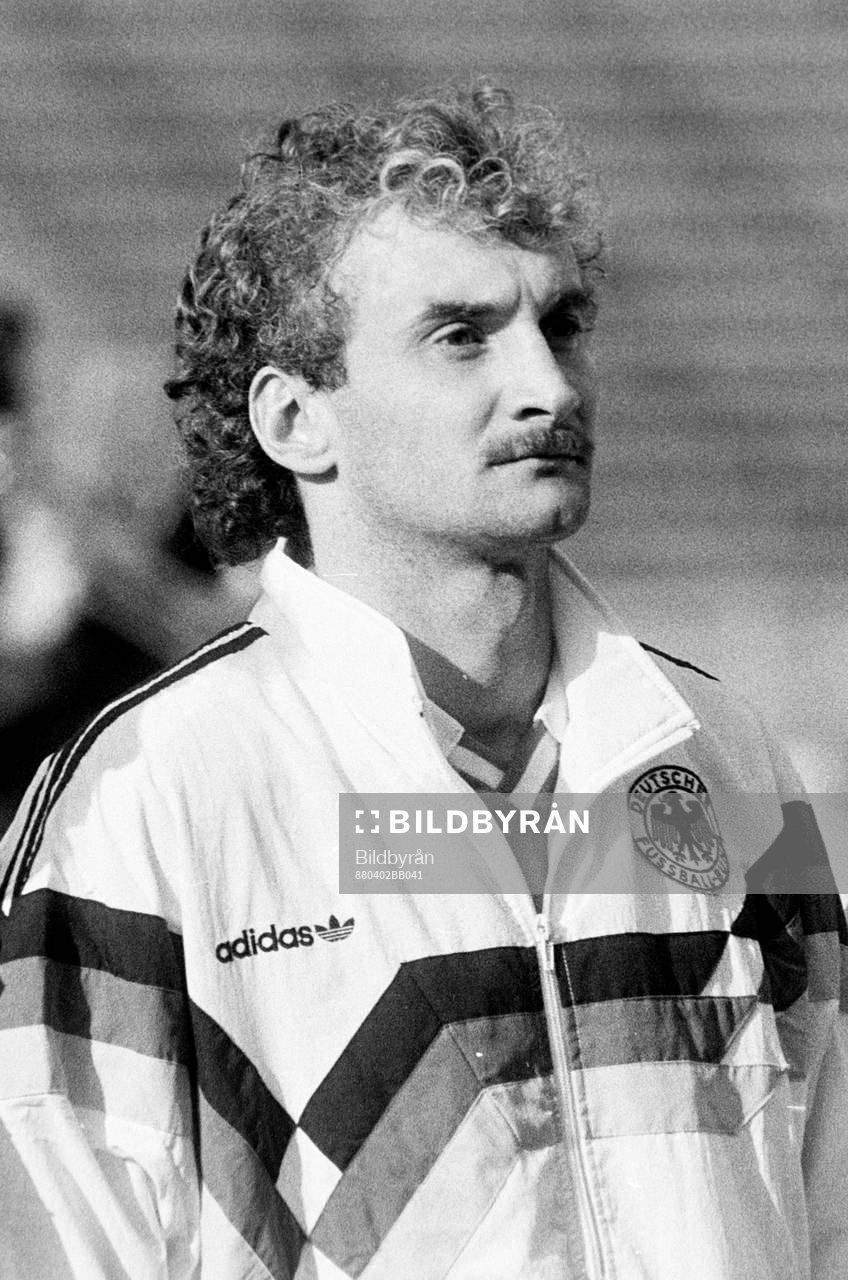 Rudi Völler, Västtyskland