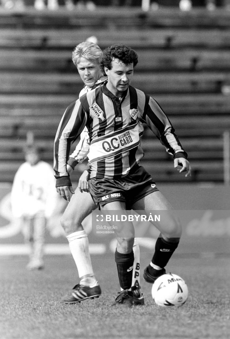Fotboll, Allsvenskan, Djurgården - Västra Frölunda, 4-2: Stefan Rehn, Djurgården med bollen.
