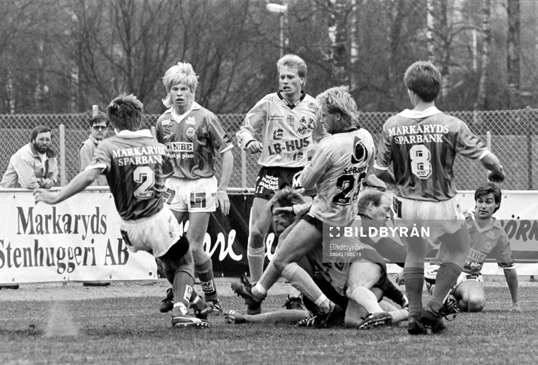 Mjällbys Alf Olsson gör 0-1