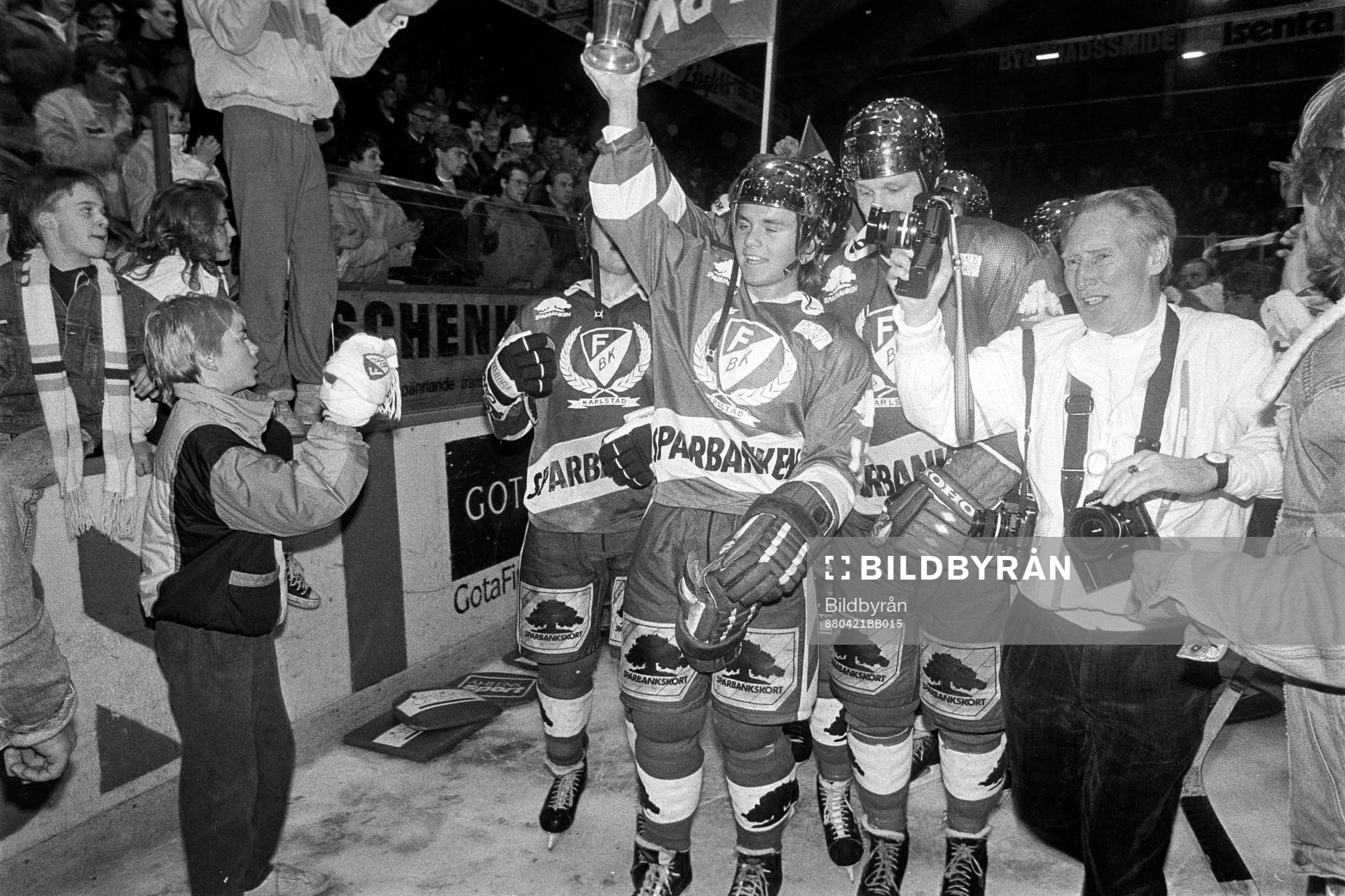 Daniel Rydmark och Färjestad jublar