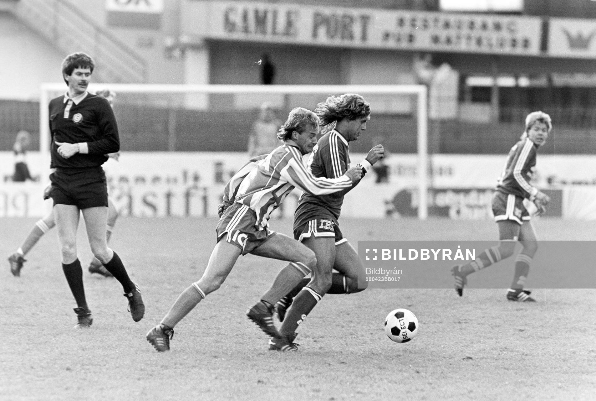 Stefan Holmström, Sundsvall med bollen jag av göteborgs