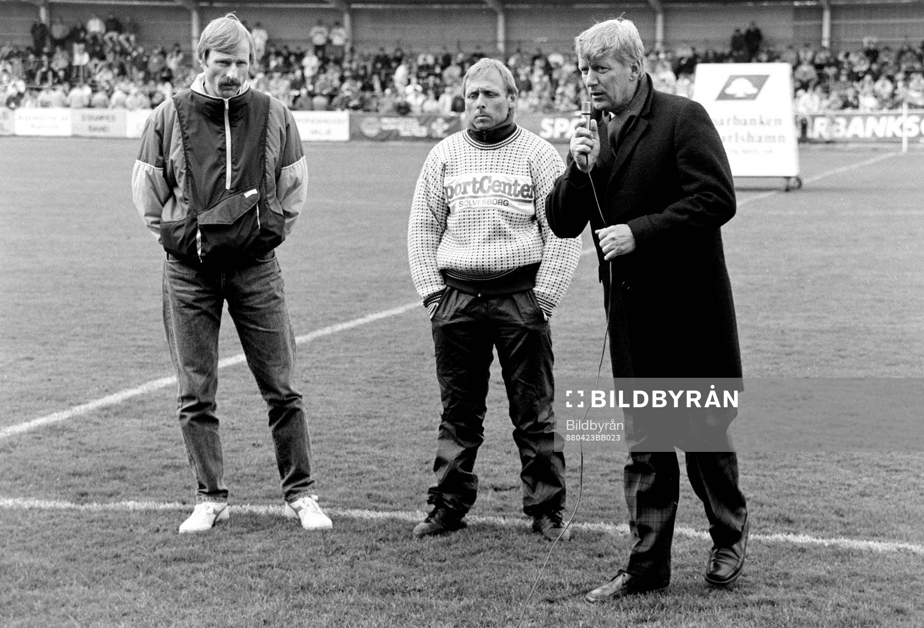 Rolf-Inge Andersson Sven-Bertil Andersson tackades av innan