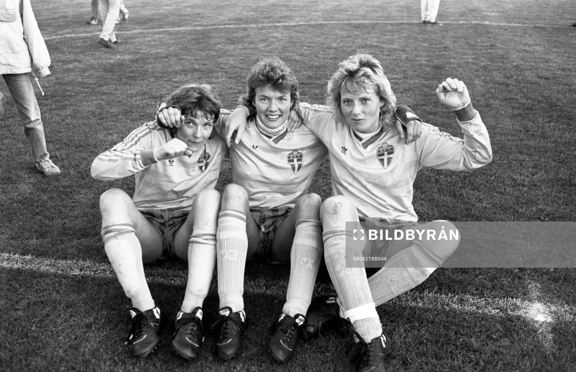 Målskyttarna Pia Sundhage, Lena Videkull och Anette Hansson
