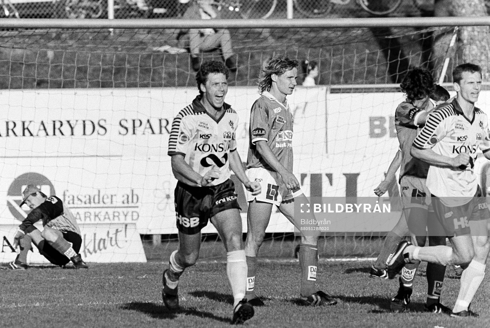 Fotboll, Div 1 södra, Markaryd - Häcken, 1-1: Sonny Karlsson, Häcken jublar efter att ha kvitterat till 1-1.