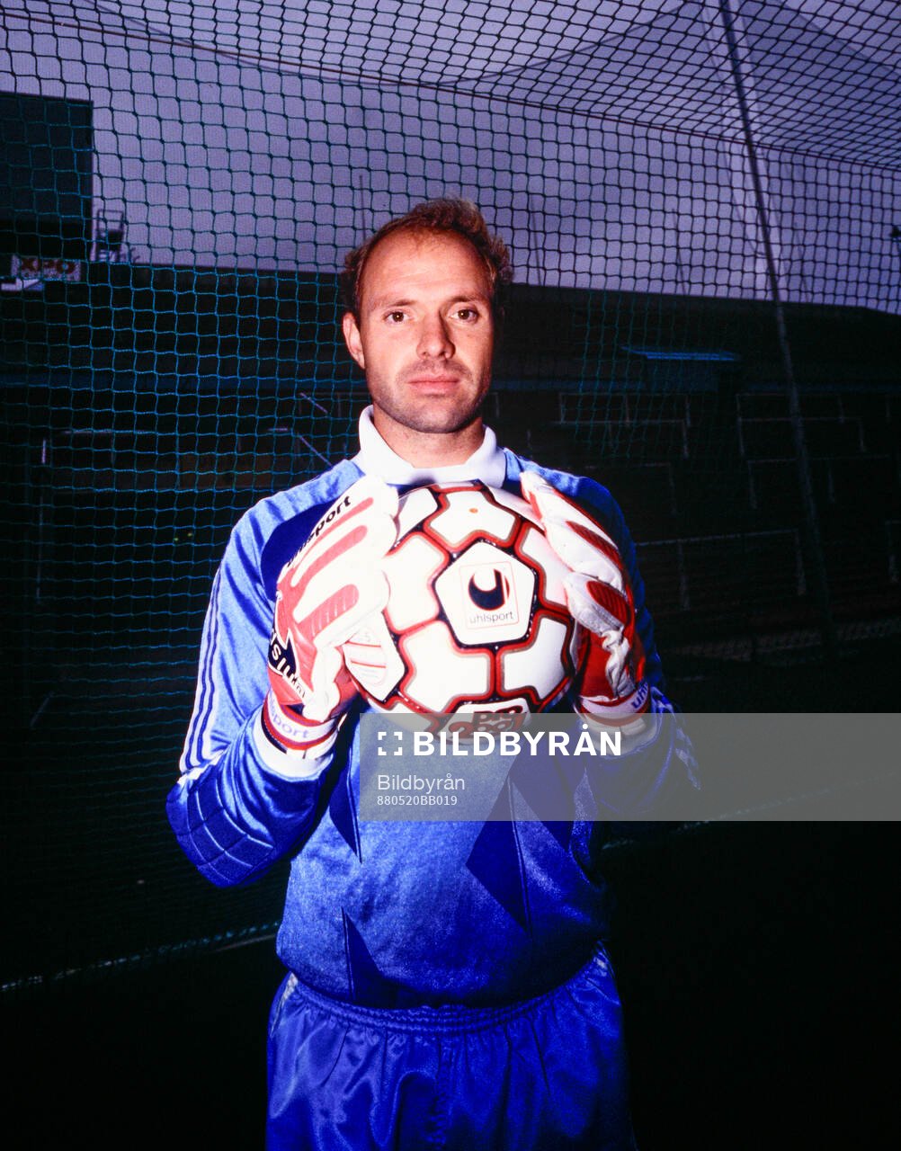 Thomas Ravelli. Football, Sweden National Team 1988:
