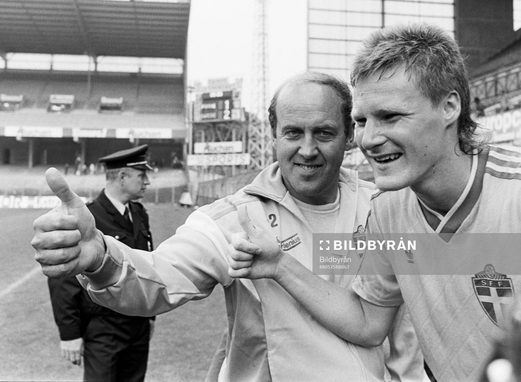 Benny Lennartsson, förbundskapten och Peter Lönn, Sverige