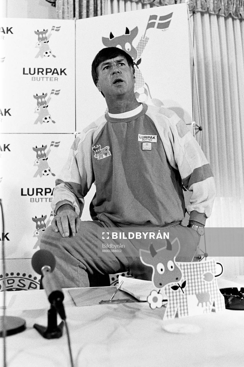 Sepp Piontek, förbundskapten