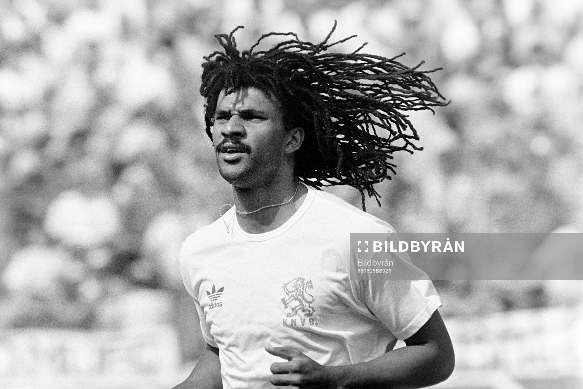 Fotboll, EM, England - Holland, 1-3: Ruud Gullit, Holland.