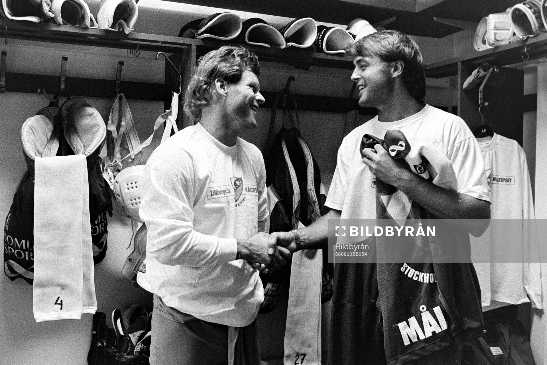 Håkan Södergren och Kent Nilsson i omklädningsrummet