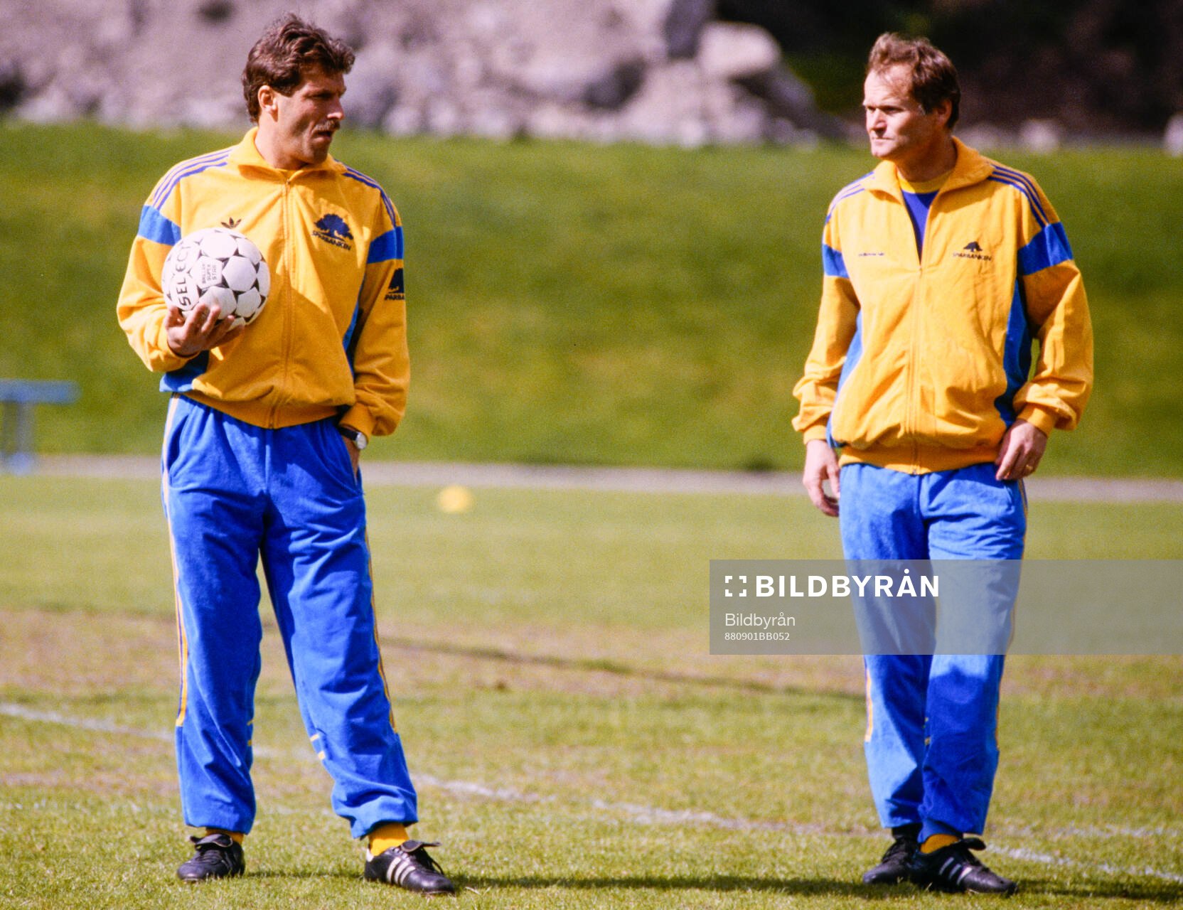 Förbundskapten Olle Nordin med assisterande tränaren Kent