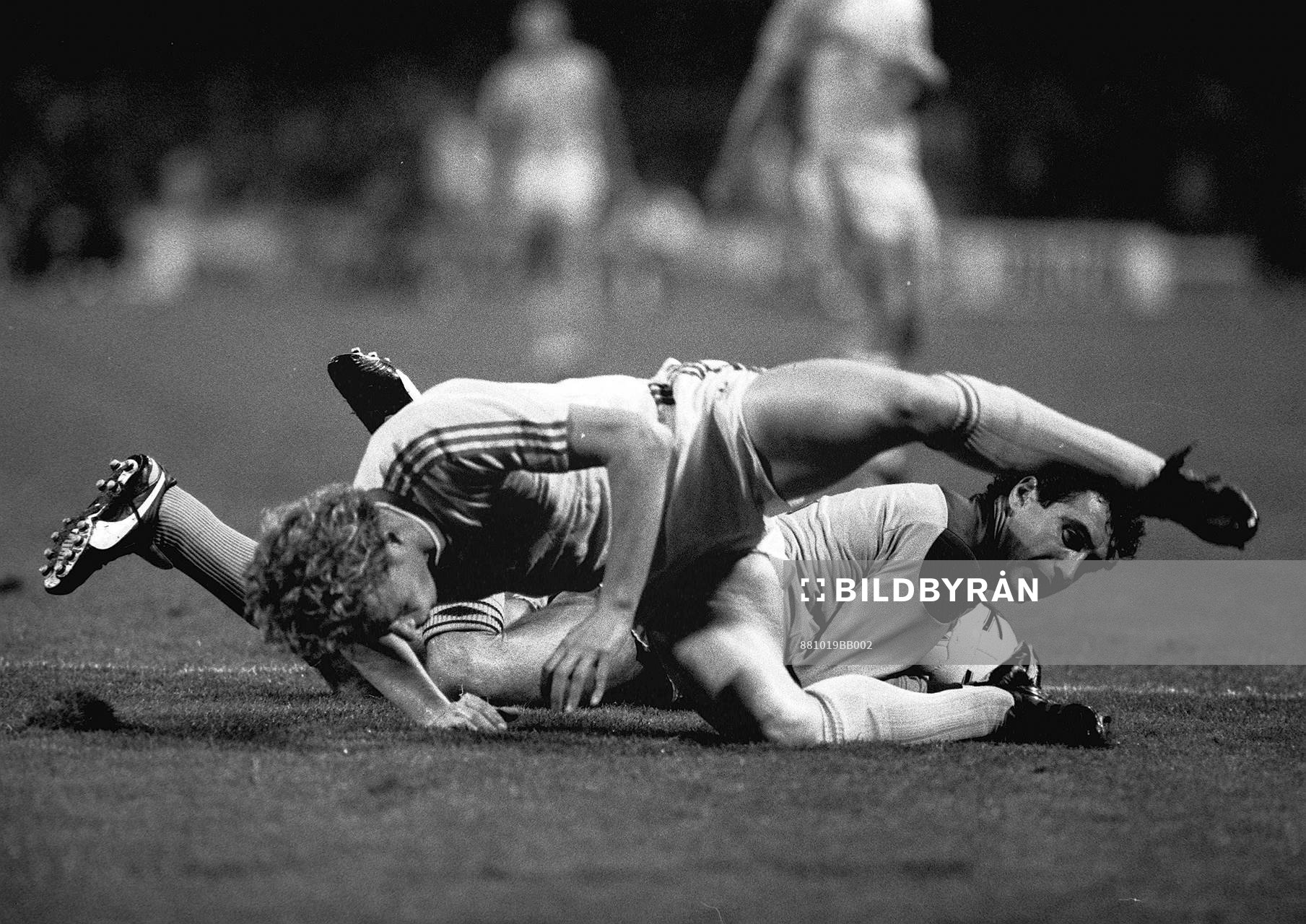 Peter Shilton, England (Målvakt) och Johnny Ekström,