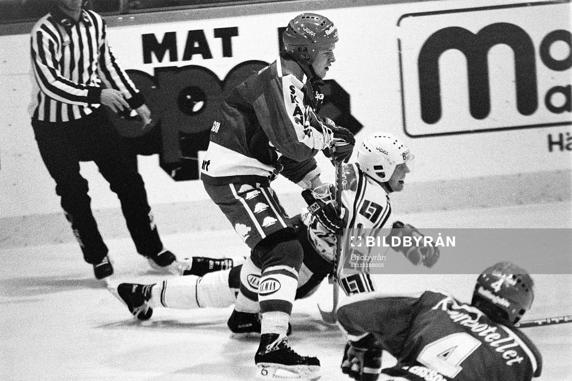 Roger Hansson, Rögle tacklas bakifrån