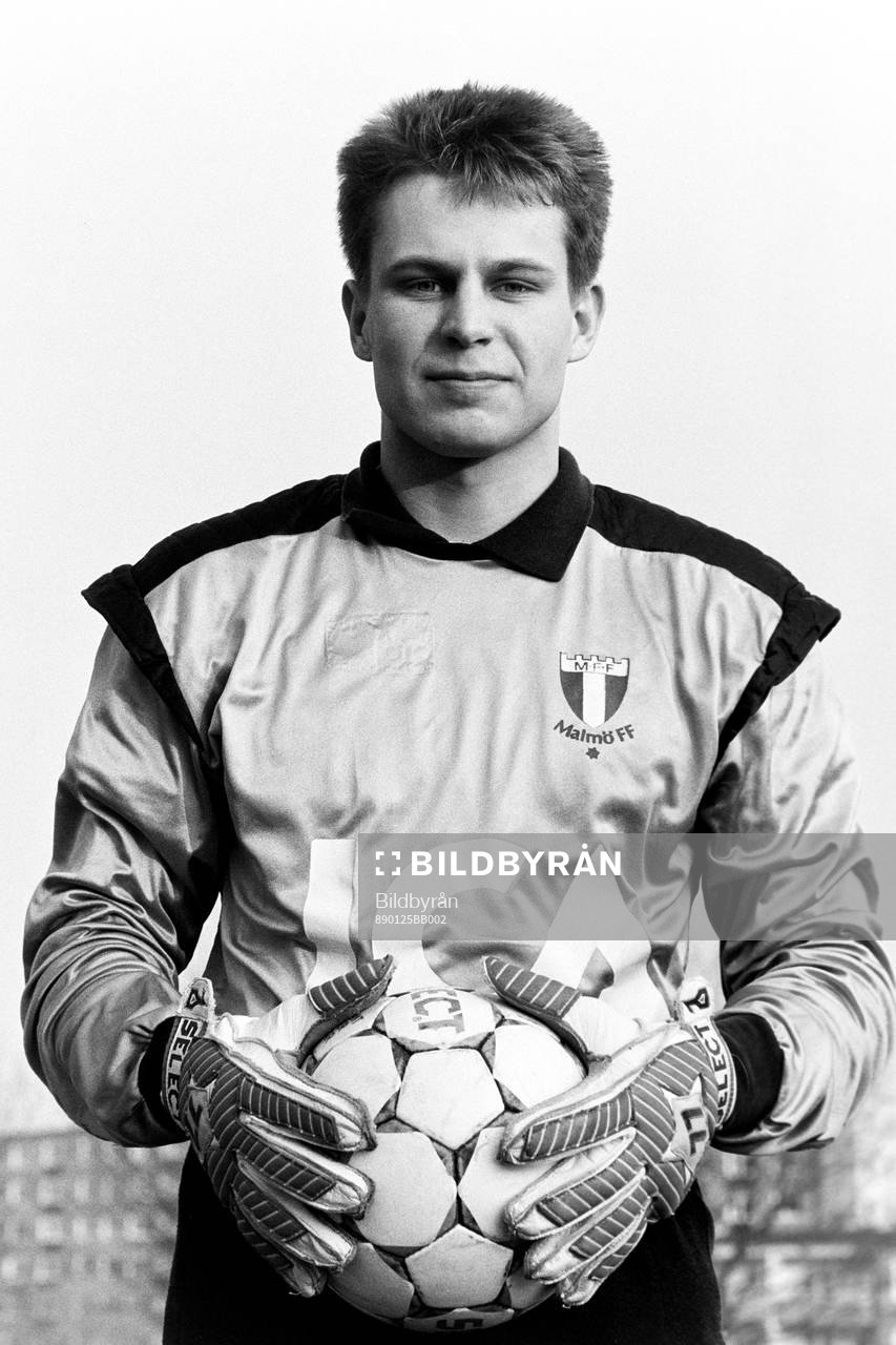 Fotboll, Allsvenskan, Malmö FF, förhands: Petri Jakonen, Malmö.