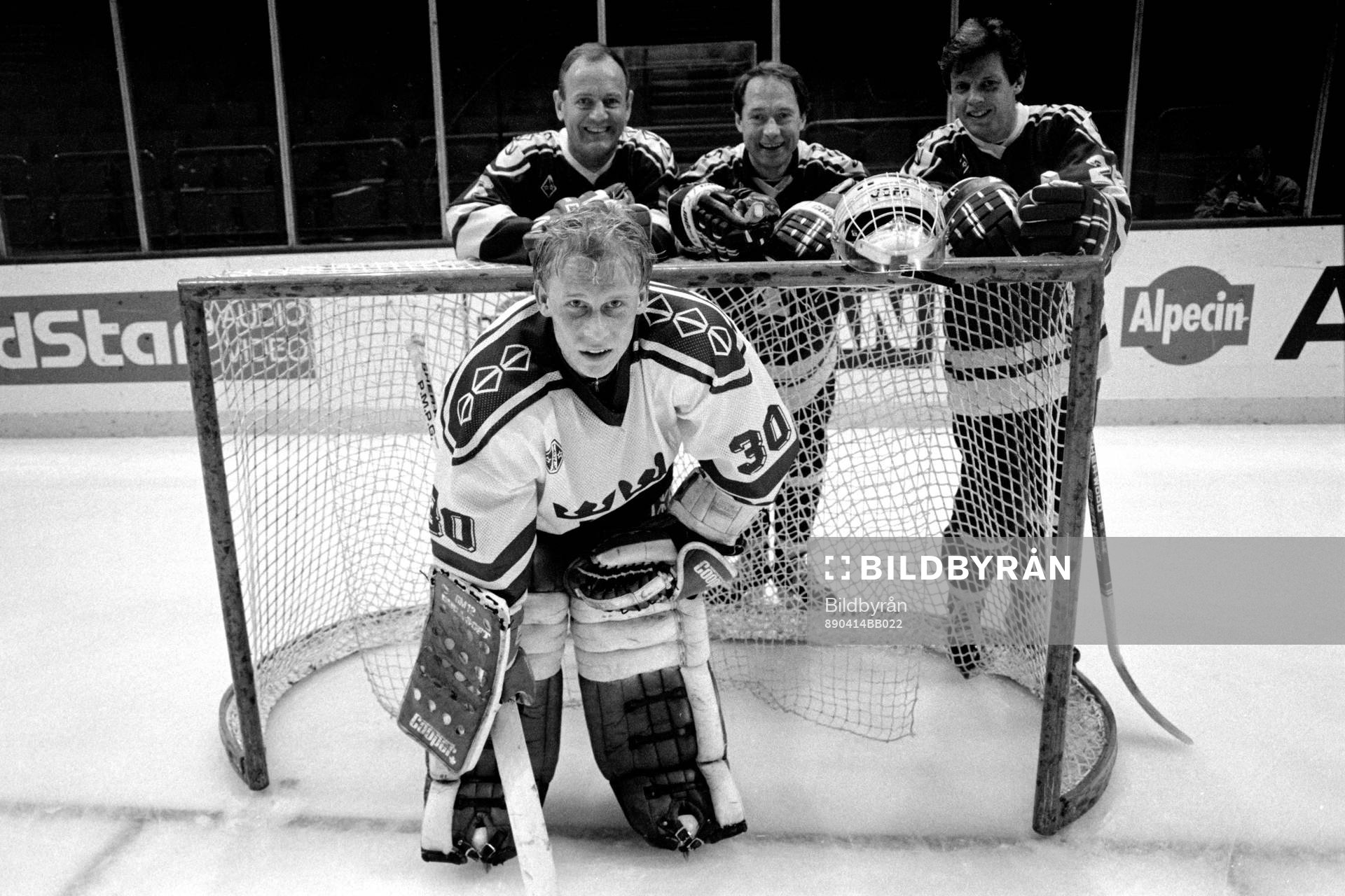 Ulf Sterner, Inge Hammarström och Ulf Nilsson bakom Peter