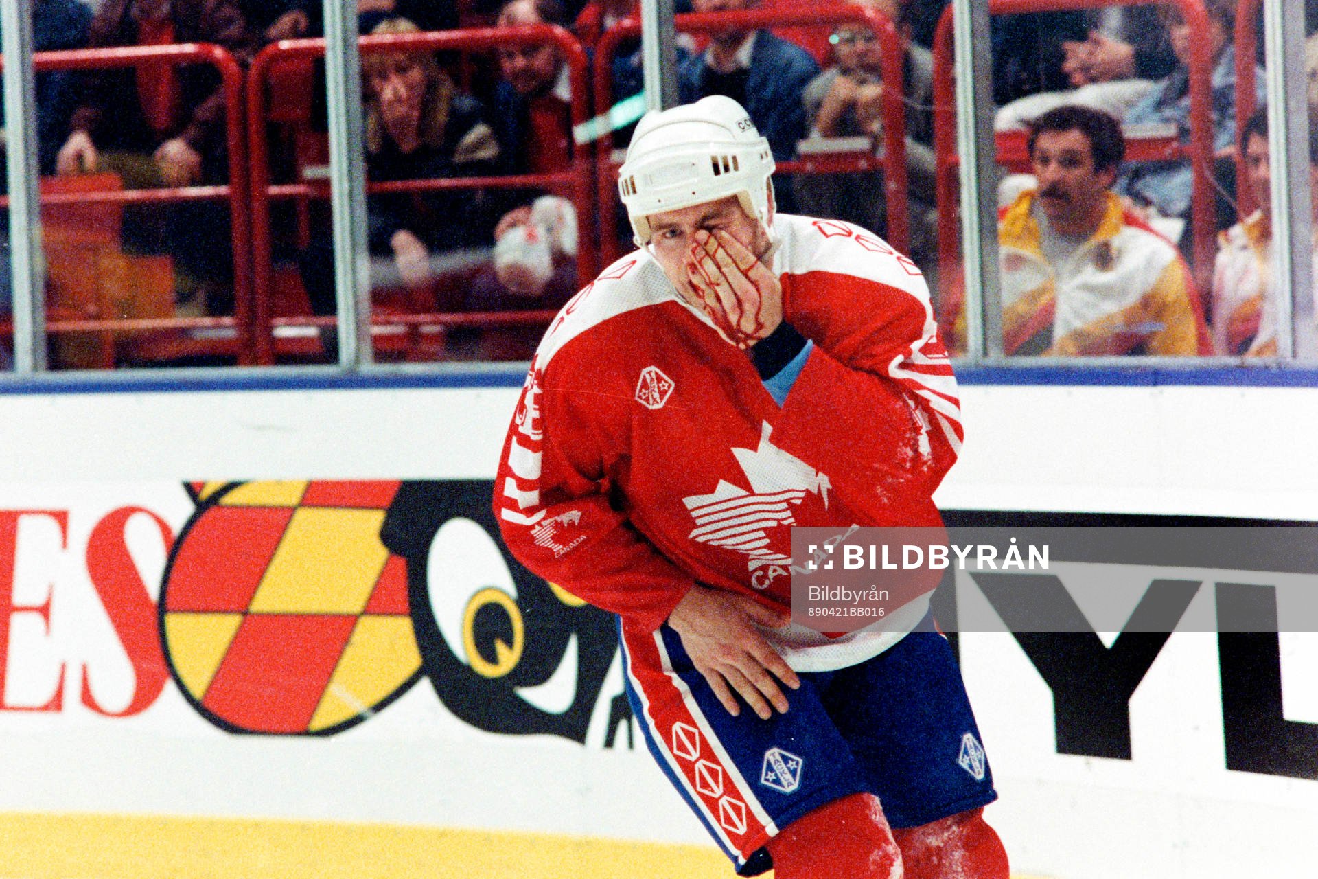 Scott Stevens, Kanada har fått en smäll och blöder
