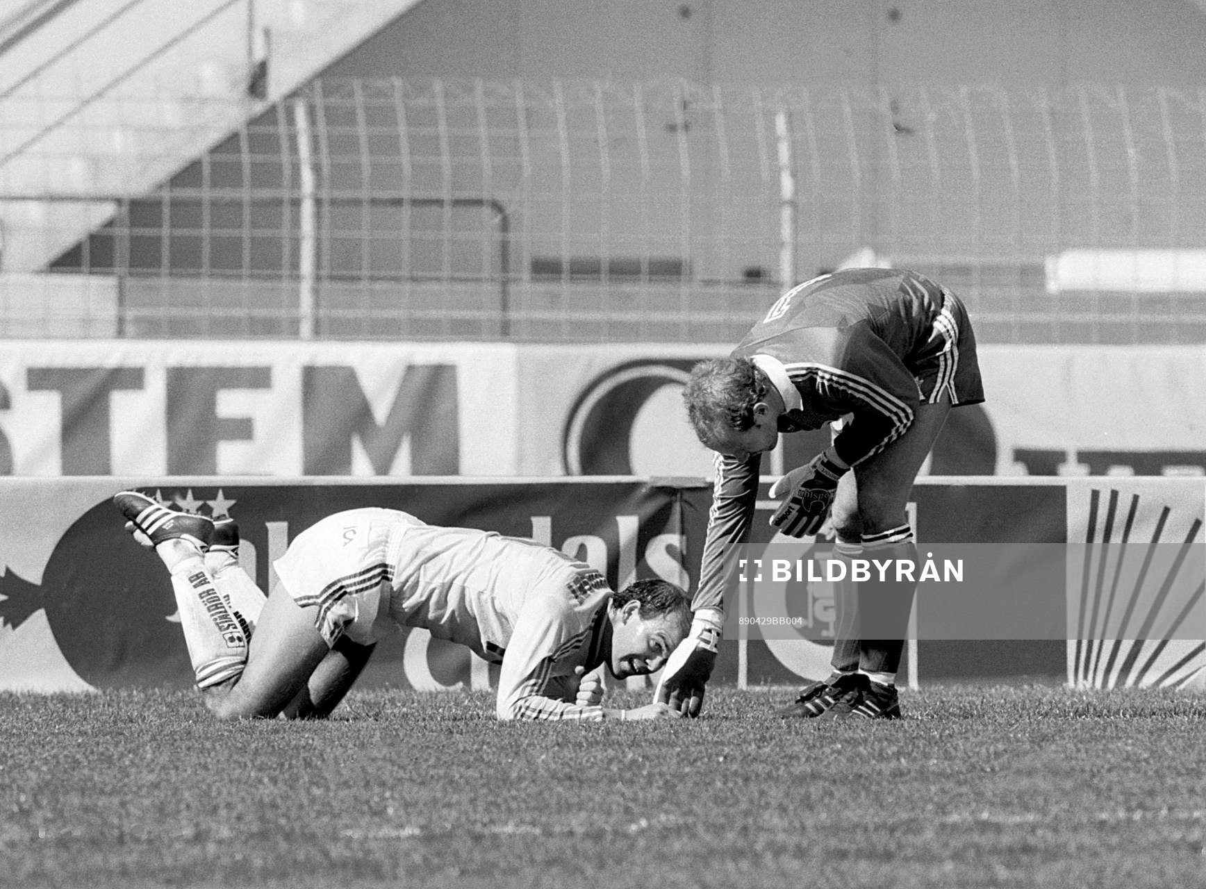 Tommy Frejdh, Halmstad och Thomas Ravelli, målvakt,