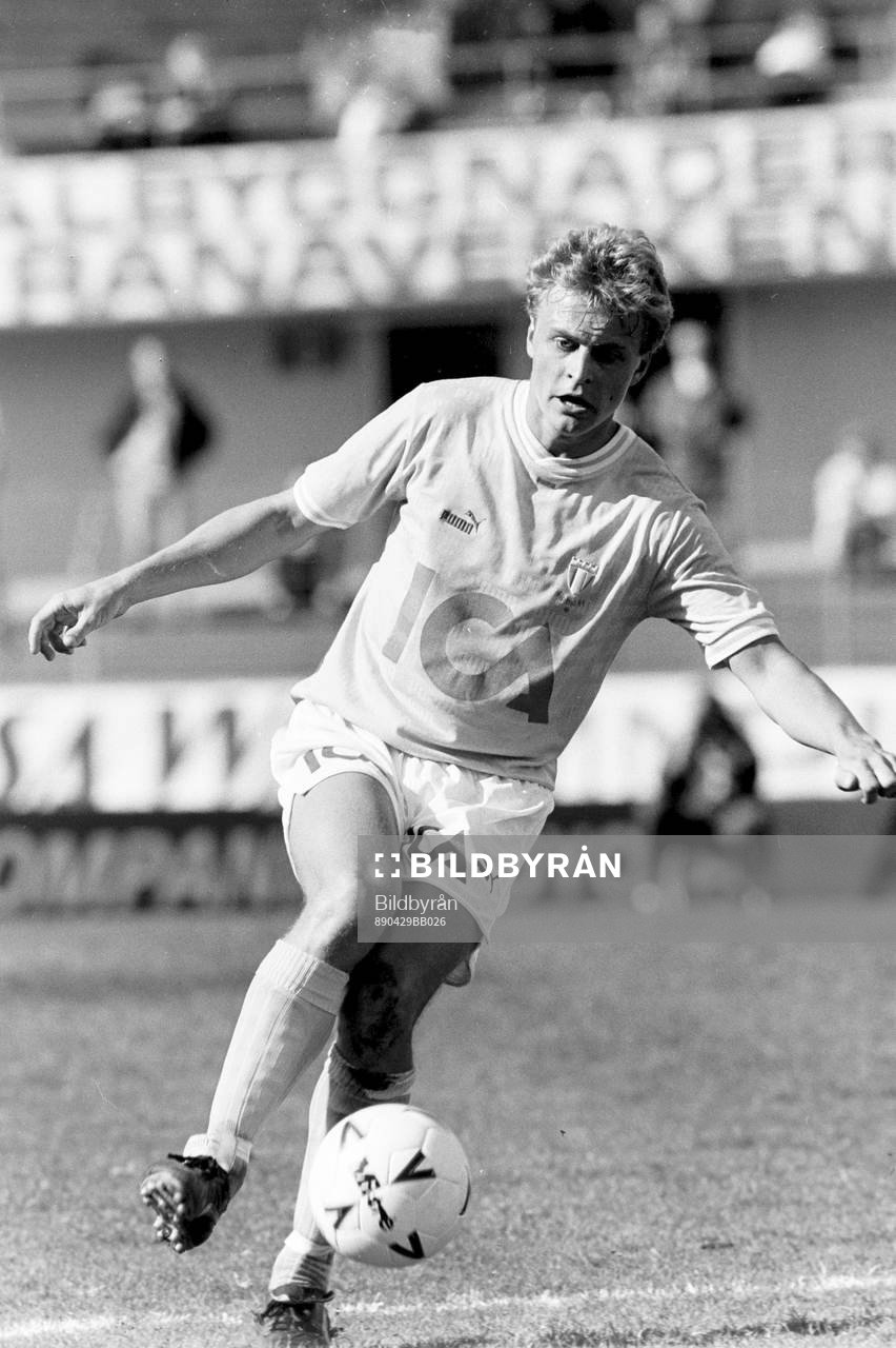 Jonas Thern, Malmö med bollen