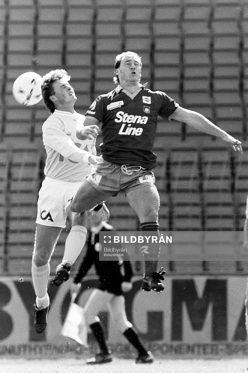 Stuart McManus, Örgryte och malmös Roger Ljung i en