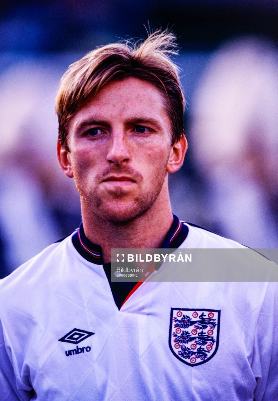 Englands Gary Stevens. Football, Friendly, Denmark v
