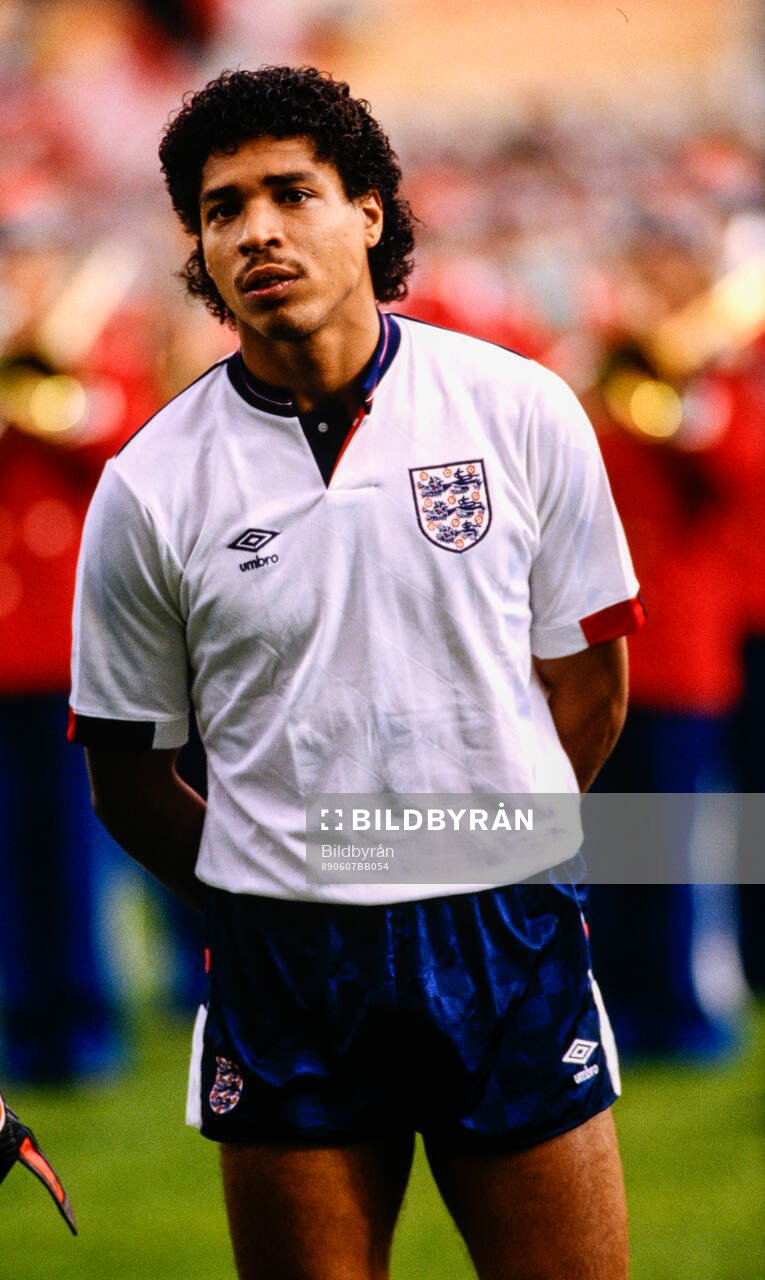 Englands Des Walker