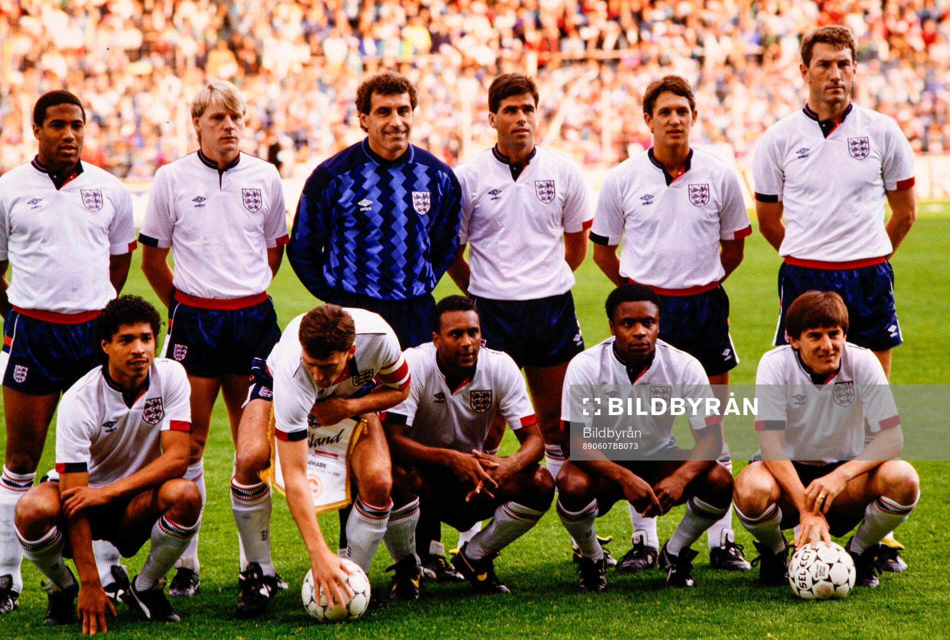 Englands starting lineup. Back row from left: John Barnes,