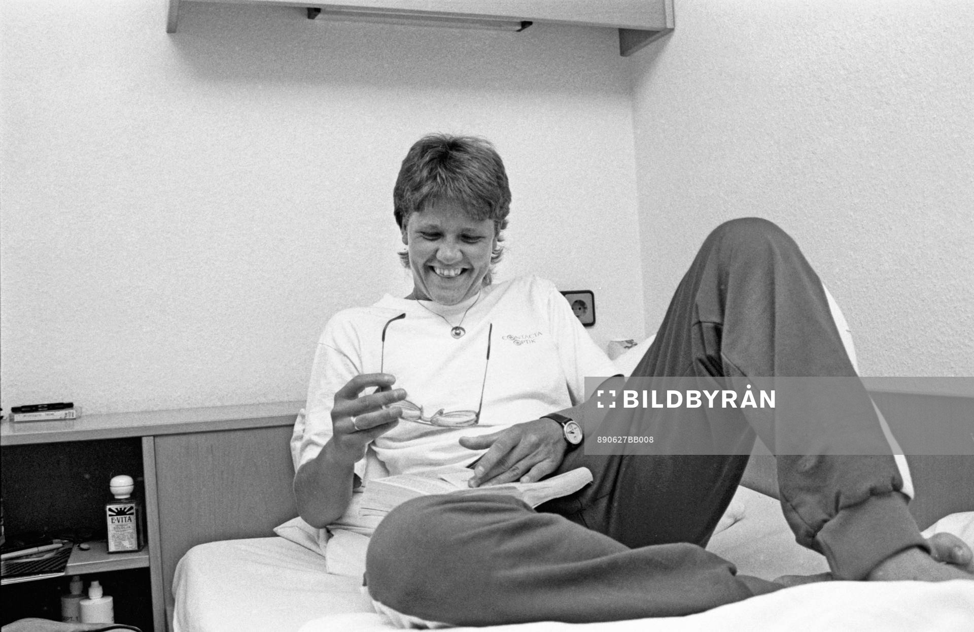 Pia Sundhage, Sverige