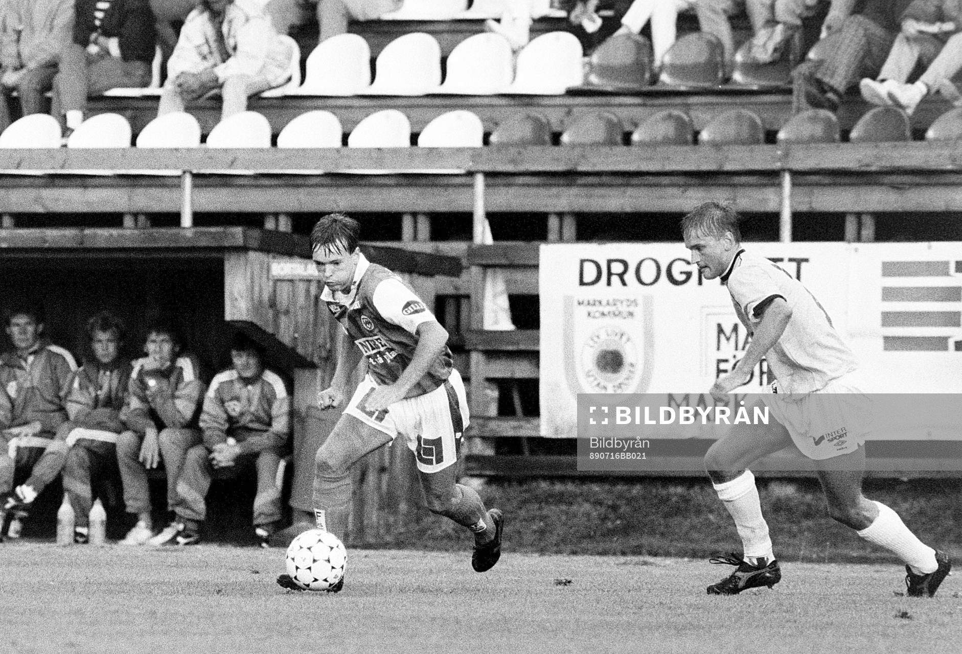 Jim Tolmie, Markaryd med bollen
