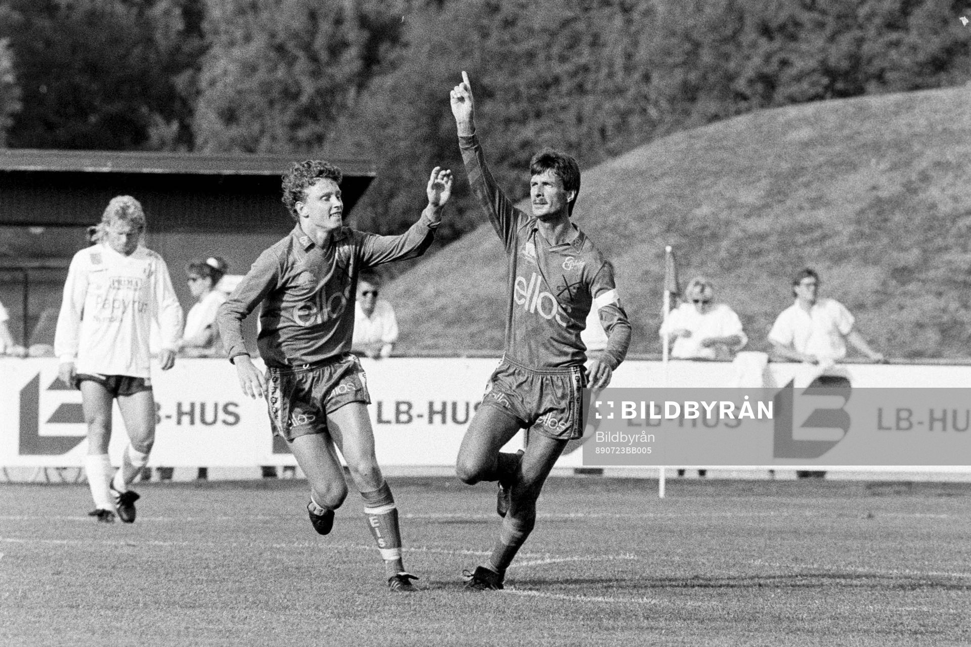 Elfsborgs Stefan Andreasson och Lennart Johansson jublar