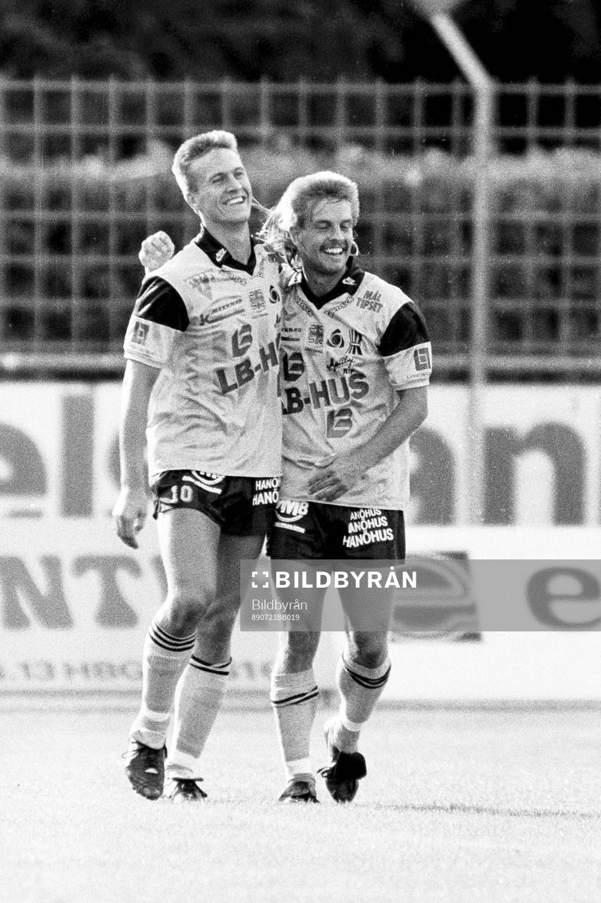 Per Harrysson, Mjällby gratuleras till ett av sina två