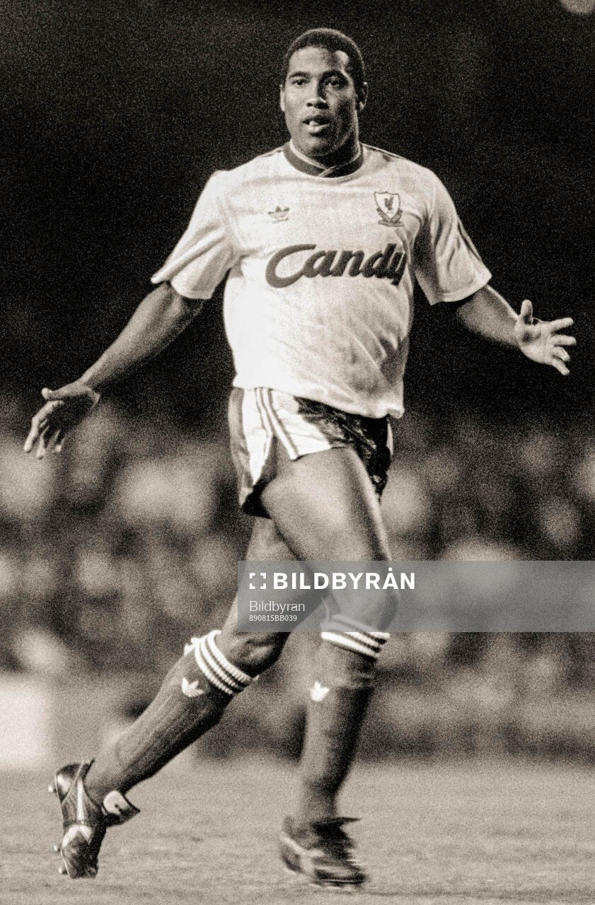 Football, English Football League First Division 1989-1990,