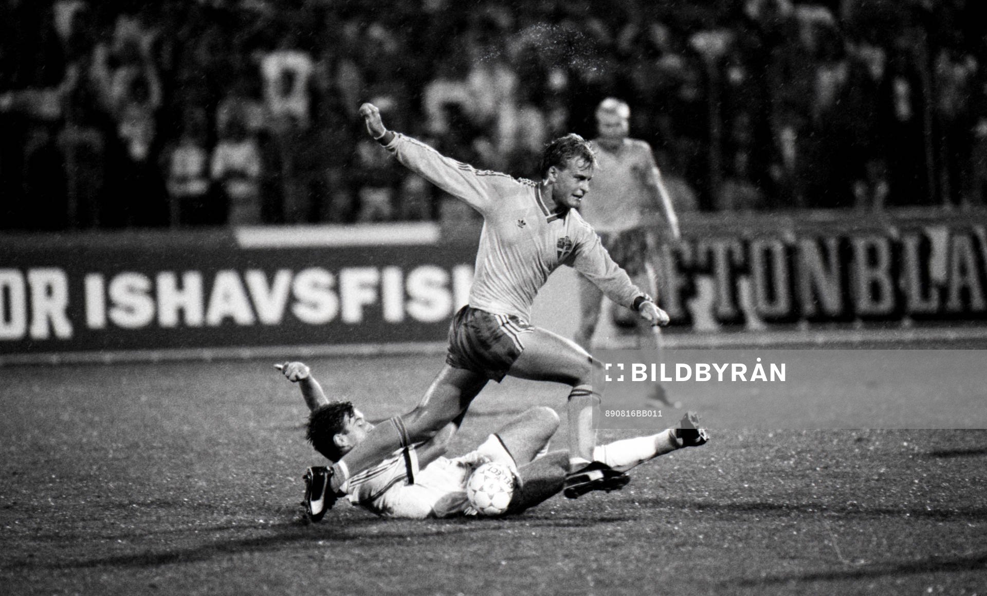 Jonas Thern, Sverige