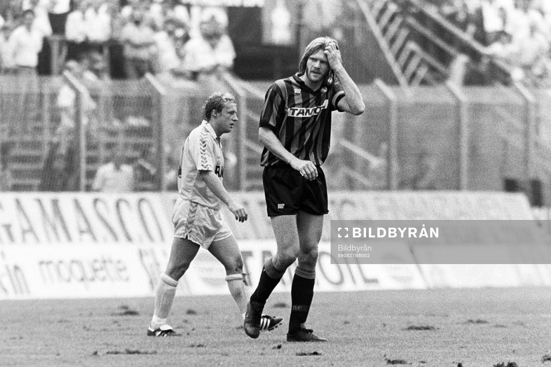 Fotboll, Serie A, Atalanta - Verona, 1-0: Robert Prytz, Verona och Glenn Strömberg, Atalanta.