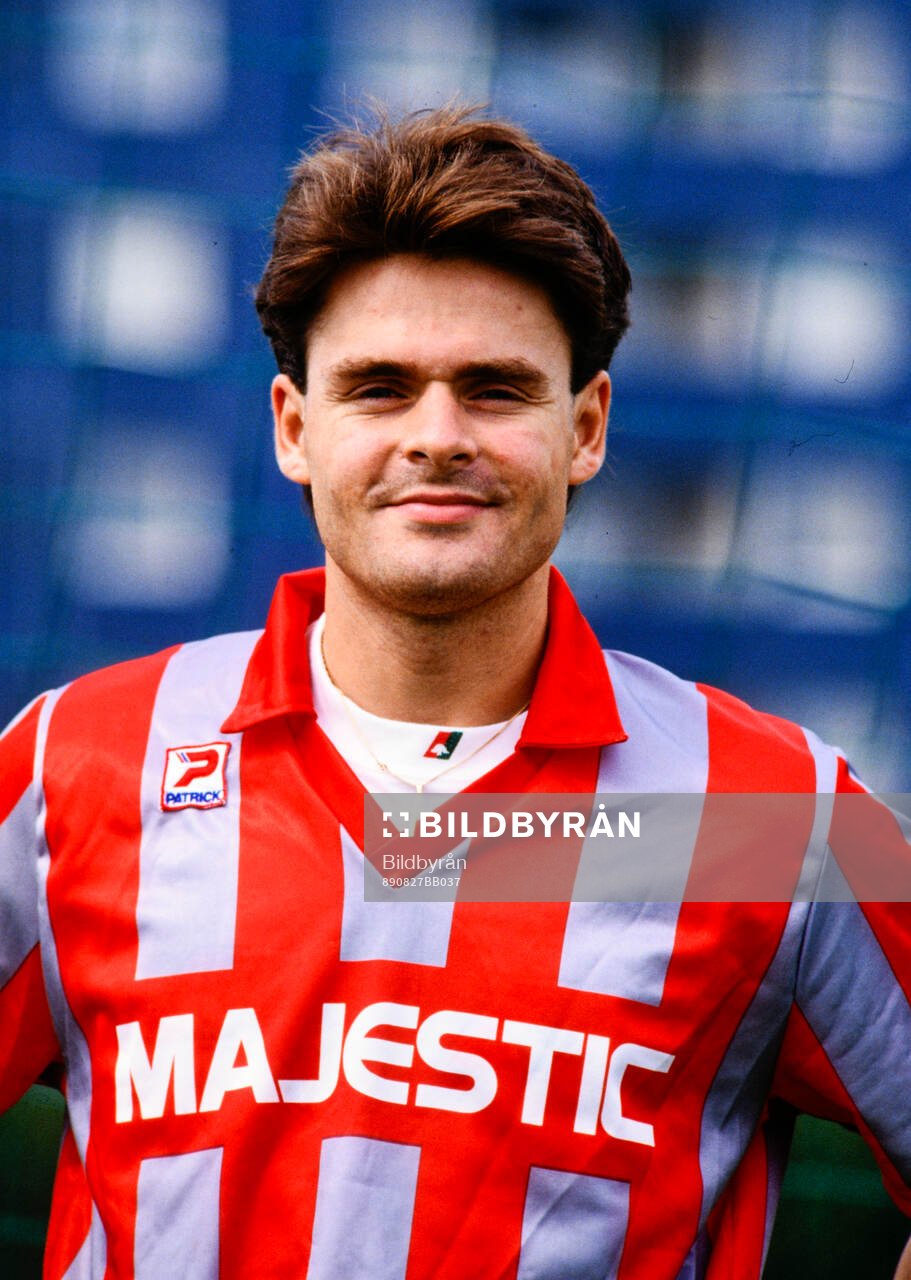 Anders Limpar of Cremonese