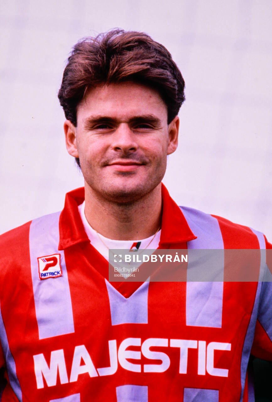 Anders Limpar of Cremonese