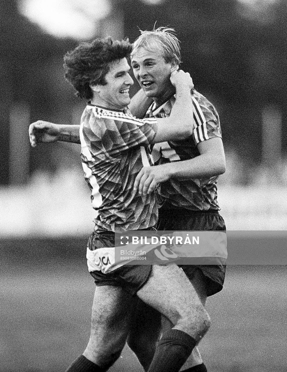 Sergej Andreev och Peter Wibrån, Öster jublar