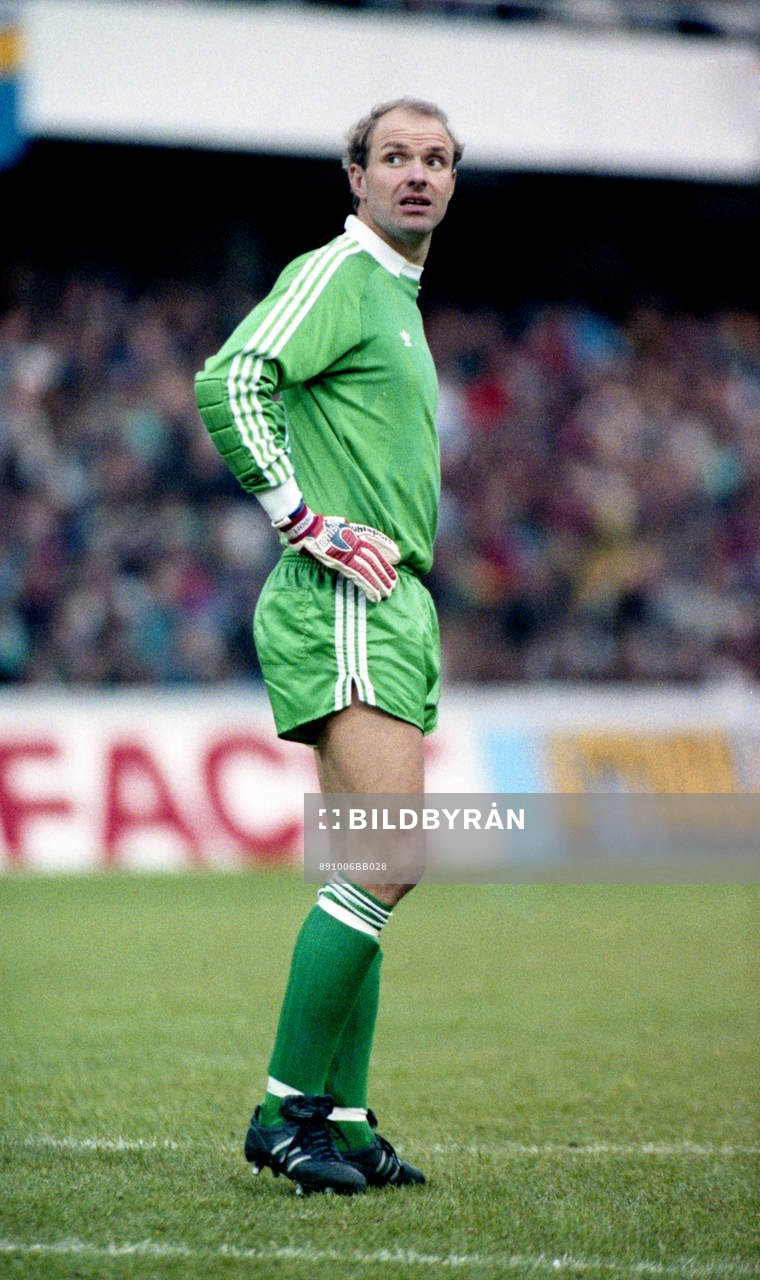 Thomas Ravelli, målvakt, Sverige