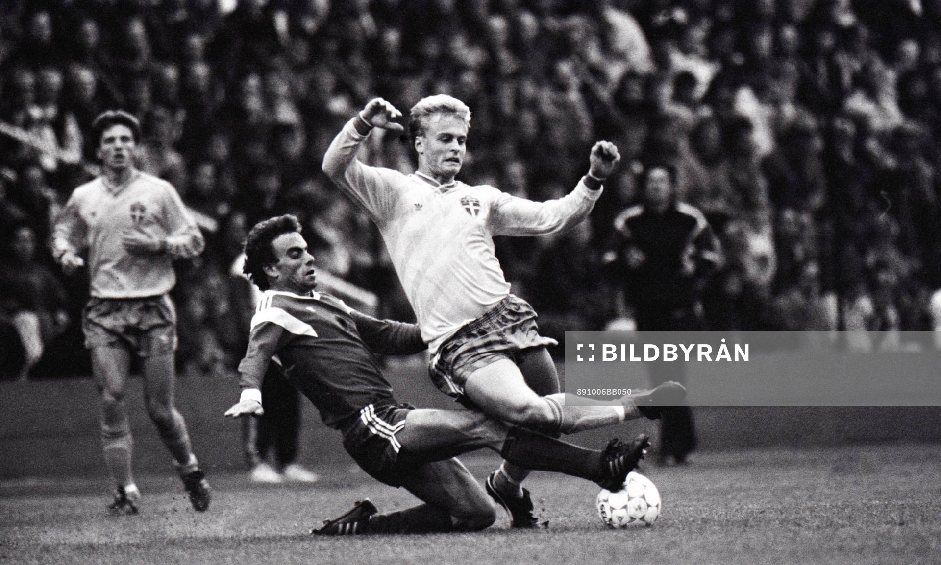 Jonas Thern, Sverige