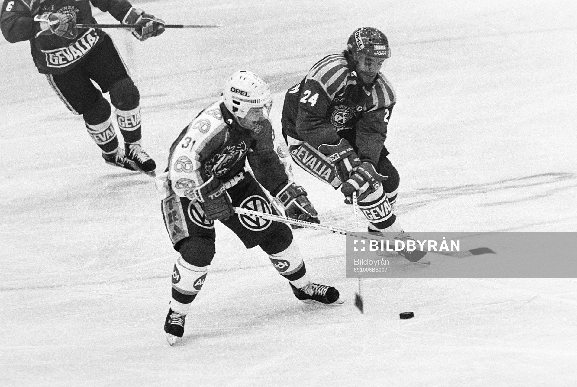 Södertäljes Peter Larsson och brynäs Patrik Erickson i