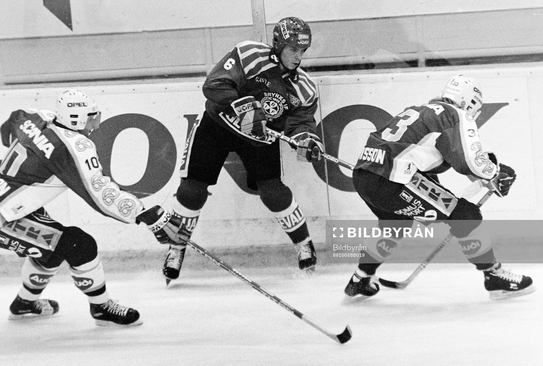 Anders Carlsson, Brynäs ensam med två södertäljespelare
