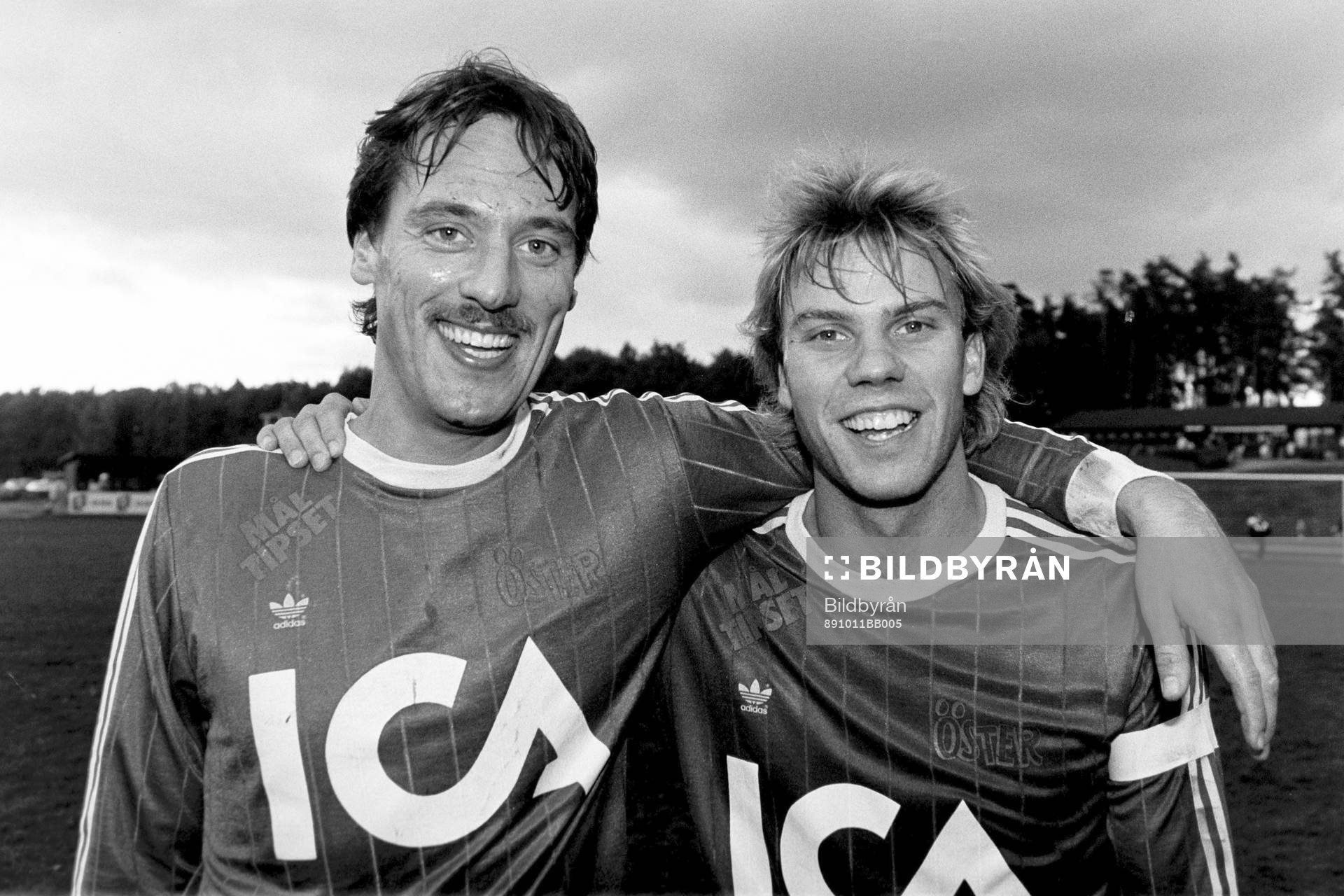 Östers målskyttar Morgan Hansson och Hans Eklund