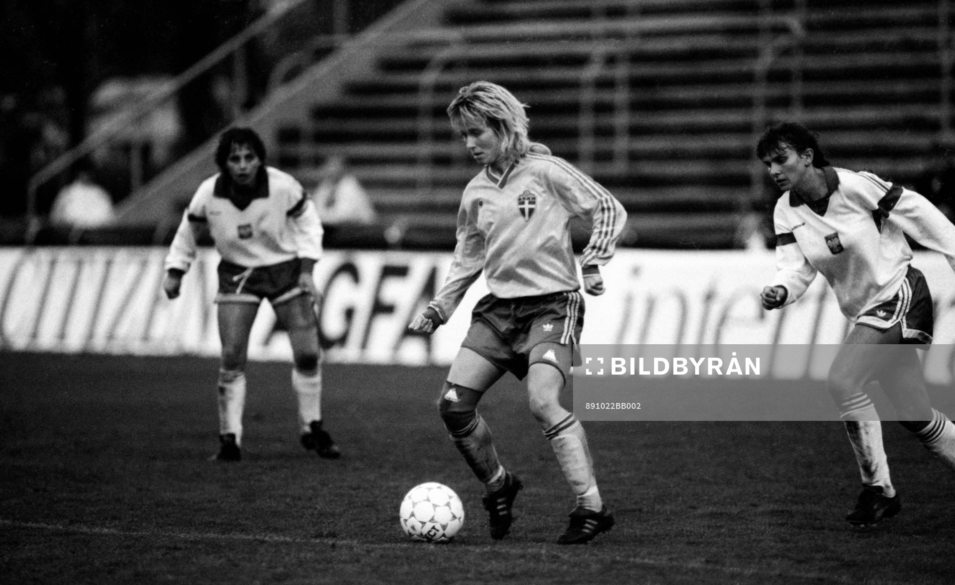 Eleonor Hulltin, Sverige