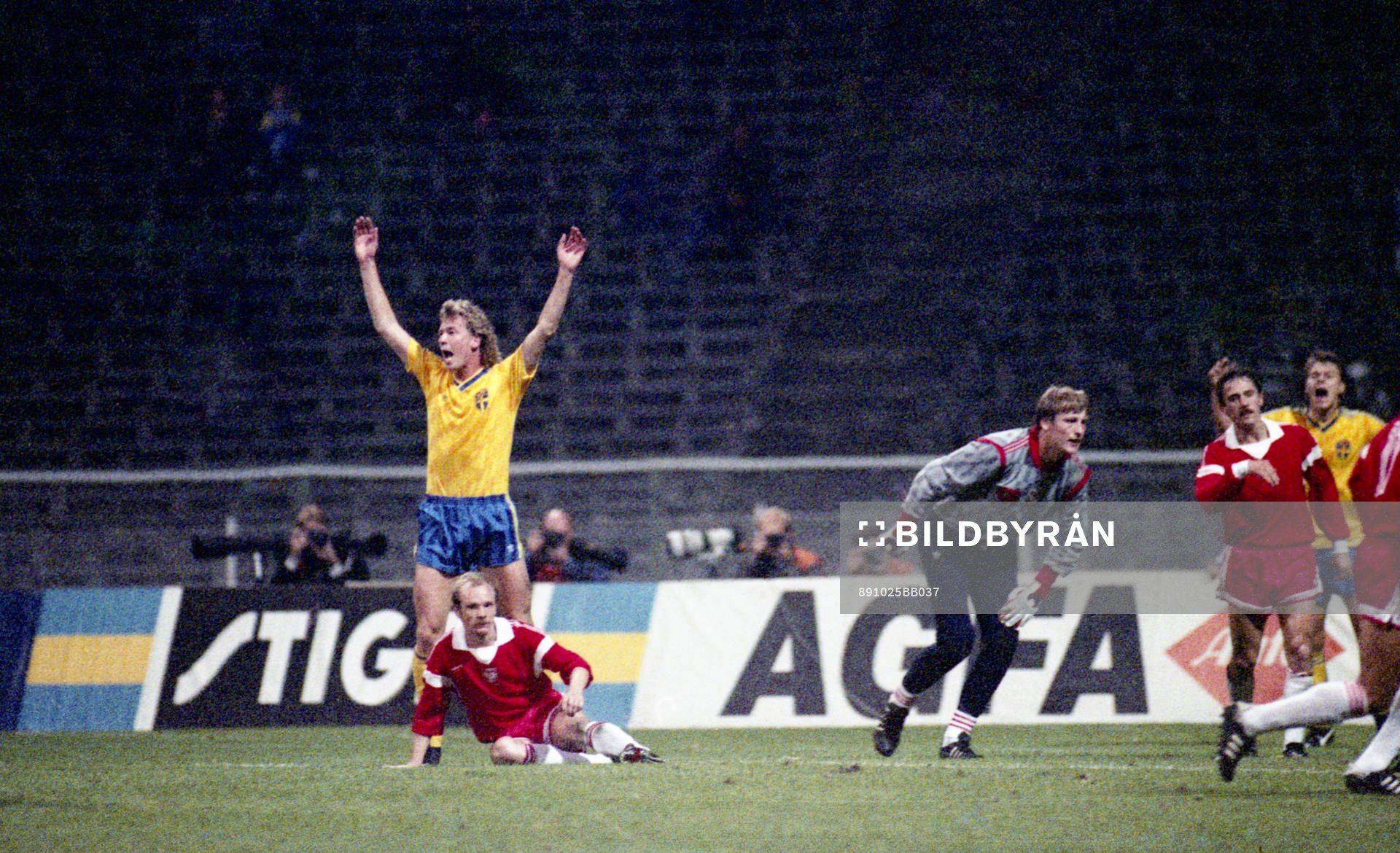 Johnny Ekström, Sverige, jubel, glädje