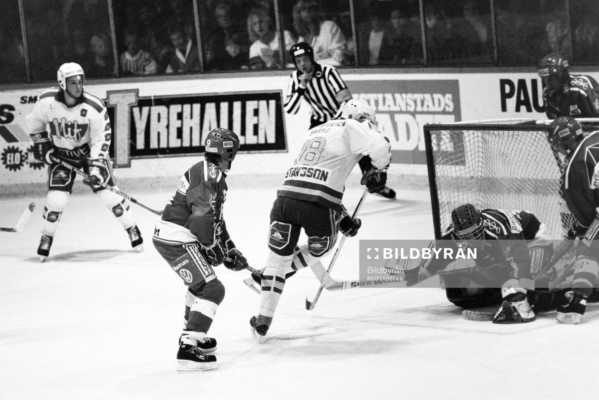 Patrik Gustavsson, Malmö framför tyringes målvakt Magnus