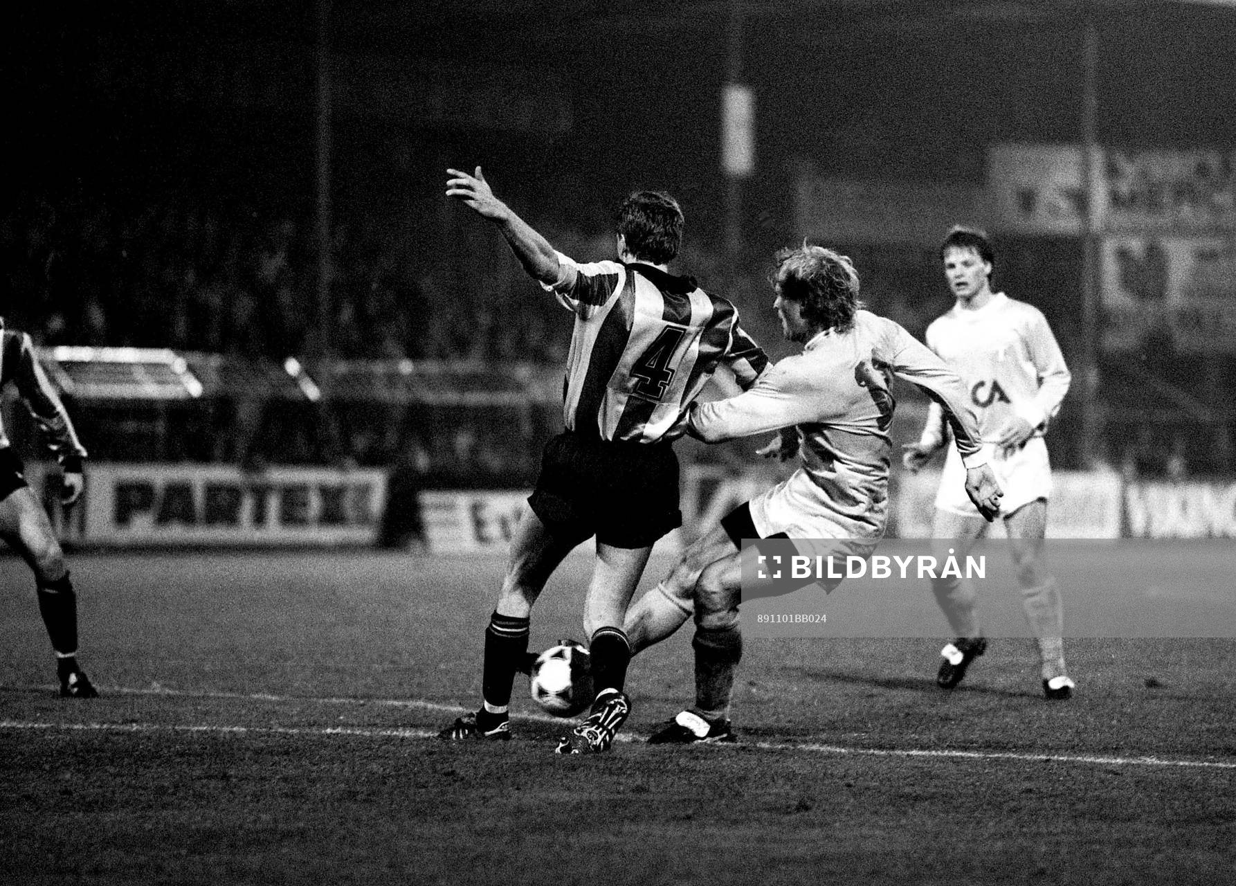 Håkan Lindman, Malmö försöker med ett skott.matchen