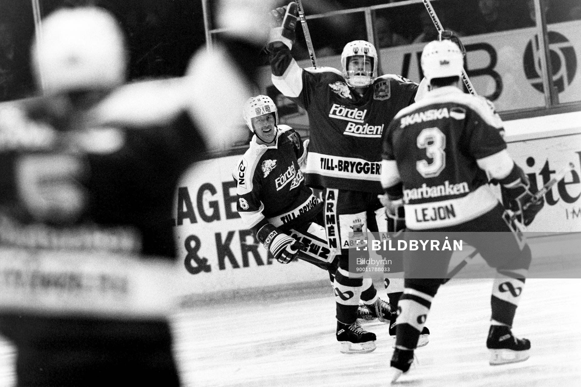 Mikael Bergman, Boden jublar