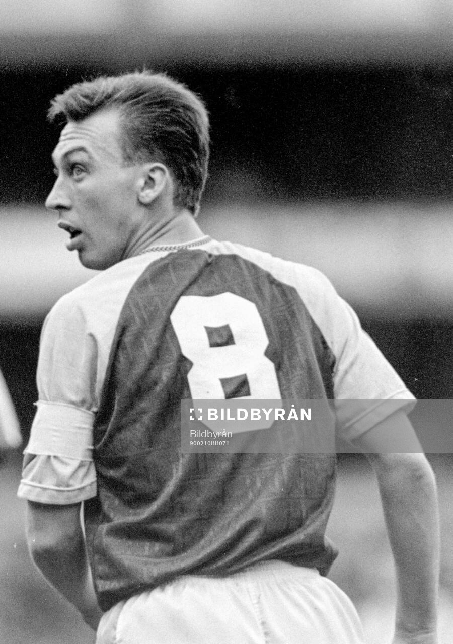 Football, Barclays League Division 1, England 1989-1990, Aston Villa - Sheffield Wednesday: David Platt of Aston Villa.