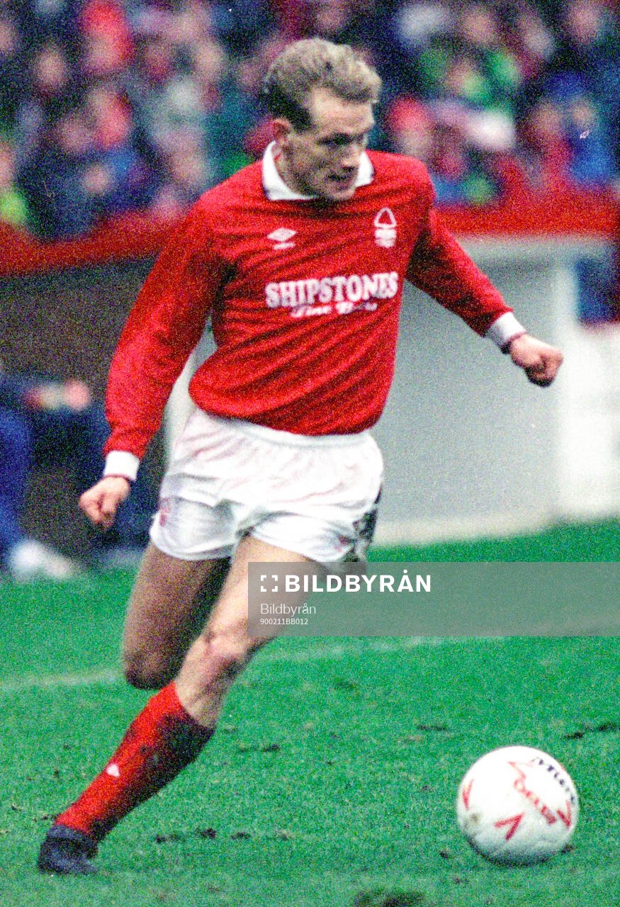 Football, League Cup, England 1989-1990, Semifinal, Nottingham Forest - Coventry: Thorvaldur Orlygsson of Nottingham Forest.